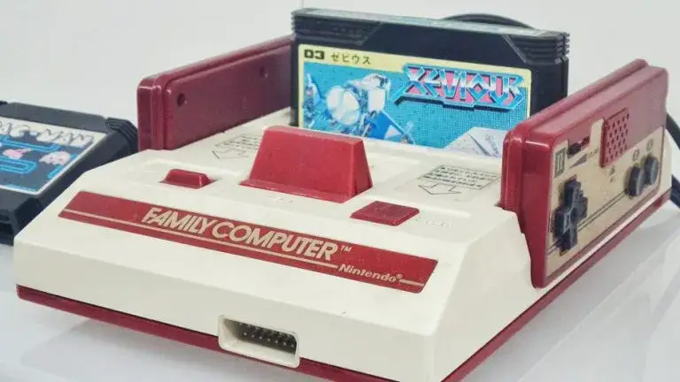 Stare konsole - historia i przełomowe momenty rozwoju gier wideo w Polsce