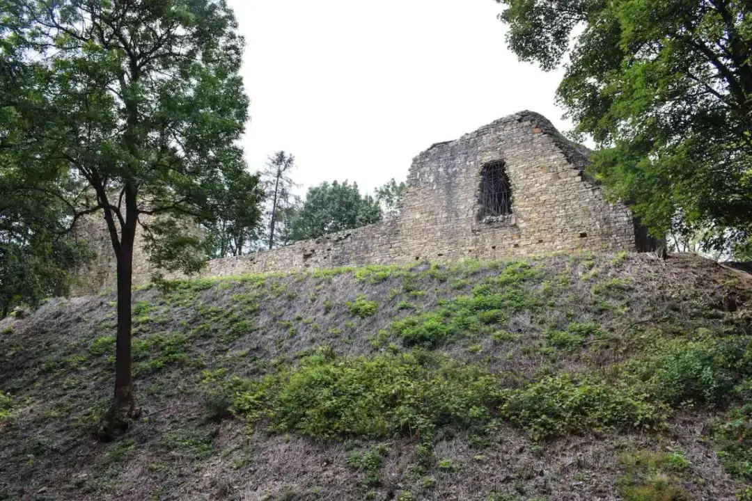 Czy zamek w Lanckoronie naprawdę istniał? Oto 5 faktów i mitów