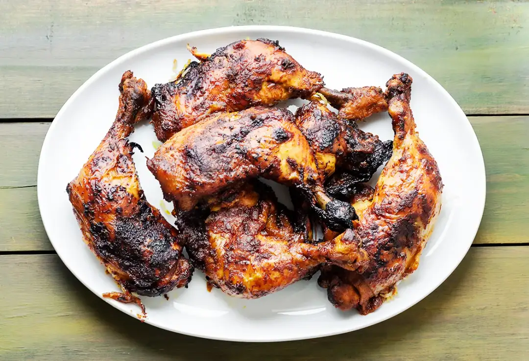 Jak zamarynować udka z kurczaka, by były soczyste i pełne smaku