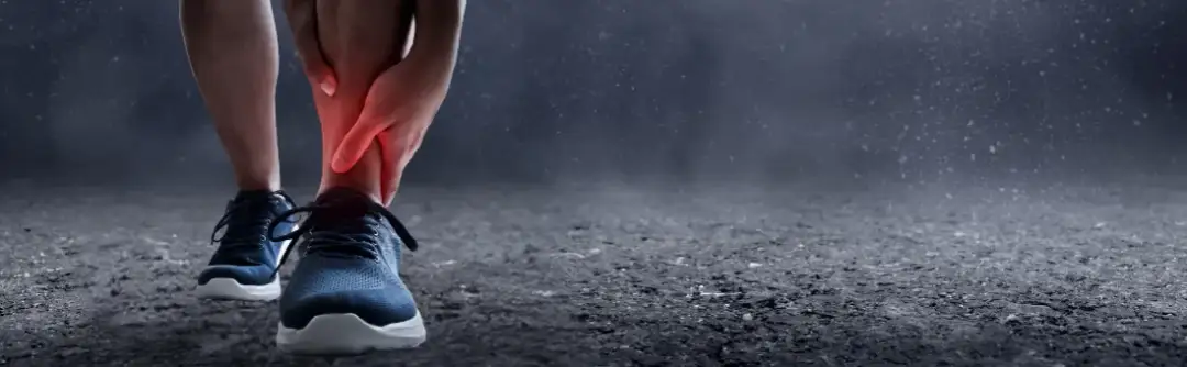 Skręcenie stawu skokowego: ile zwolnienia lekarskiego naprawdę potrzeba?