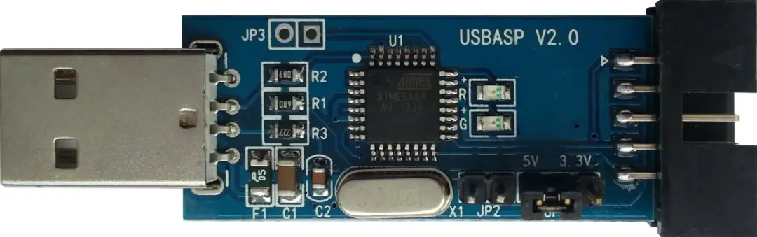 Jak naprawić problem z wykrywaniem programatora USBasp o VID 0x16c0 i PID 0x5dc?