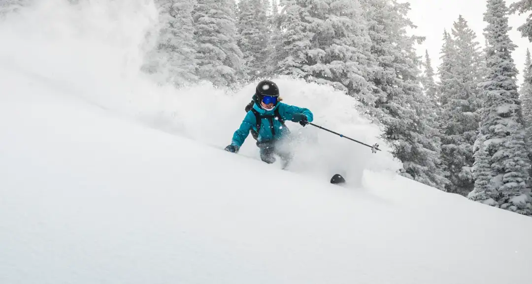 Jak zacząć snowboard – skuteczne porady dla początkujących snowboardzistów