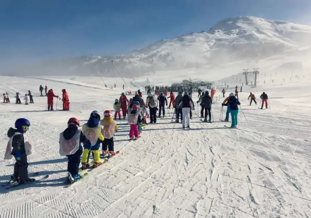 Gdzie na narty z dziećmi? Najlepsze ośrodki narciarskie w Polsce