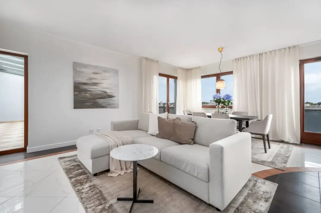 Najlepszy obiektyw do wnętrz: jak uniknąć błędów w fotografii architektonicznej