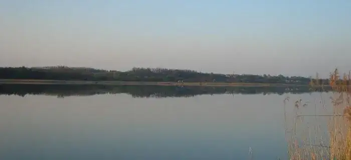 Jezioro Dolskie Wielkie - najlepsze atrakcje i sposoby na relaks w naturze