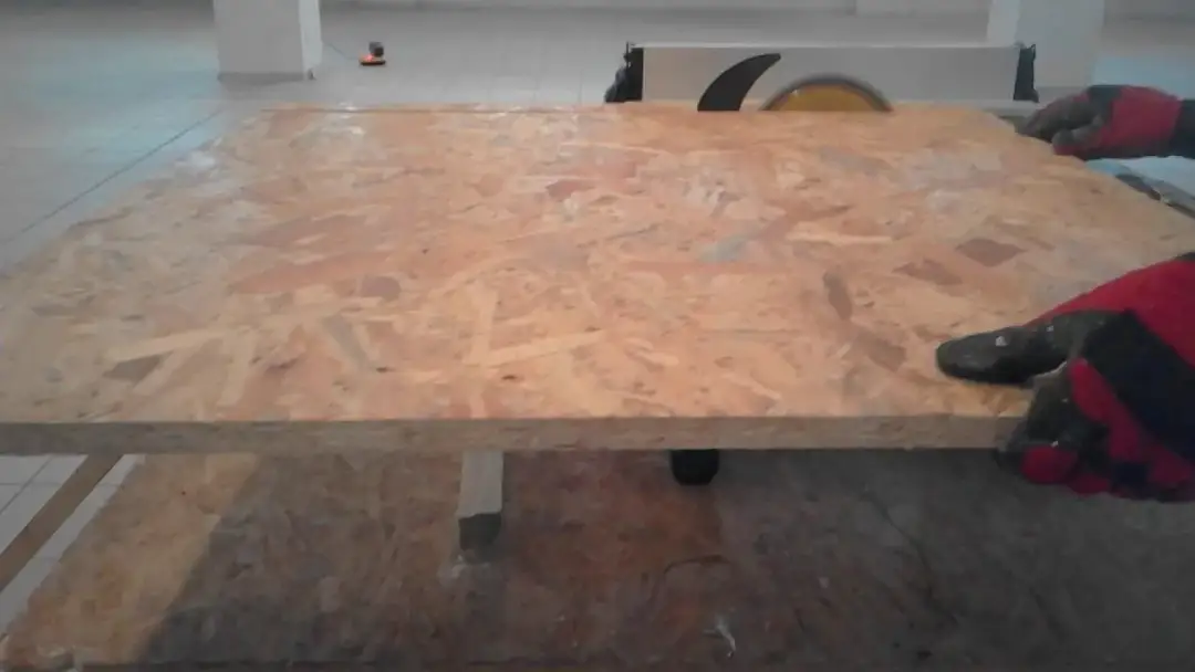 Jak prawidłowo ciąć płytę OSB: najlepsze narzędzia i techniki bez błędów