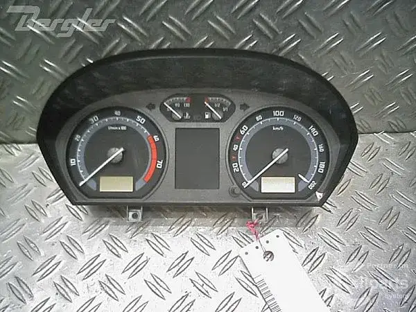 Tablica rozdzielcza Skody Fabii: Funkcje i innowacje, które zachwycą