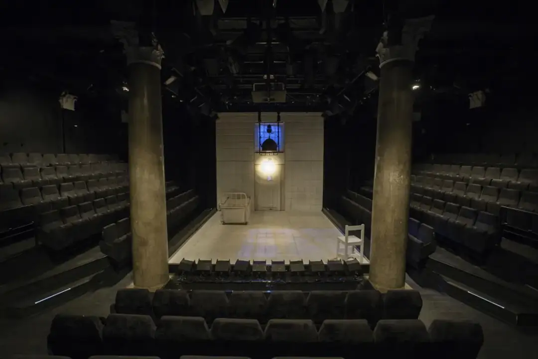 Teatr STU widownia - poznaj układ miejsc i dostępność biletów