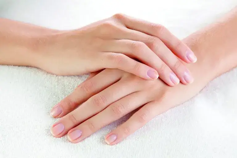 Manicure biologiczny: Wszystko, co musisz wiedzieć o zabiegu