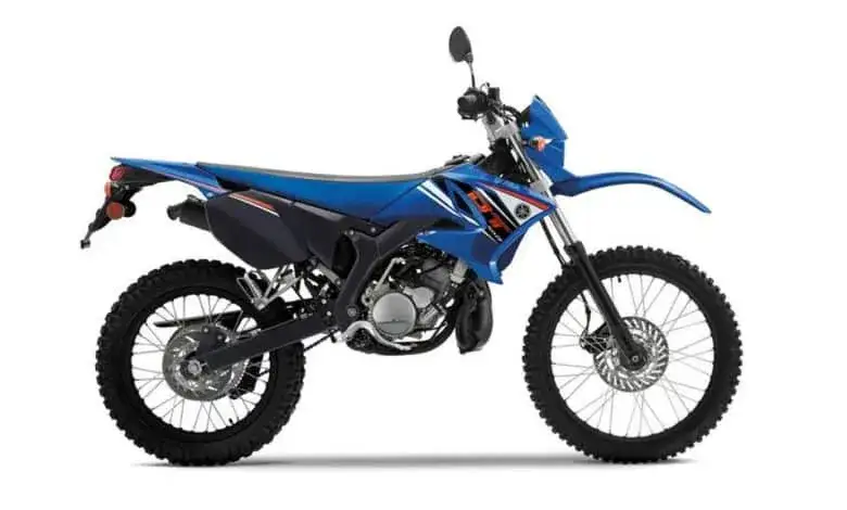 Yamaha DT 50 ile ma koni? Zaskakujące fakty o mocy silnika i specyfikacji