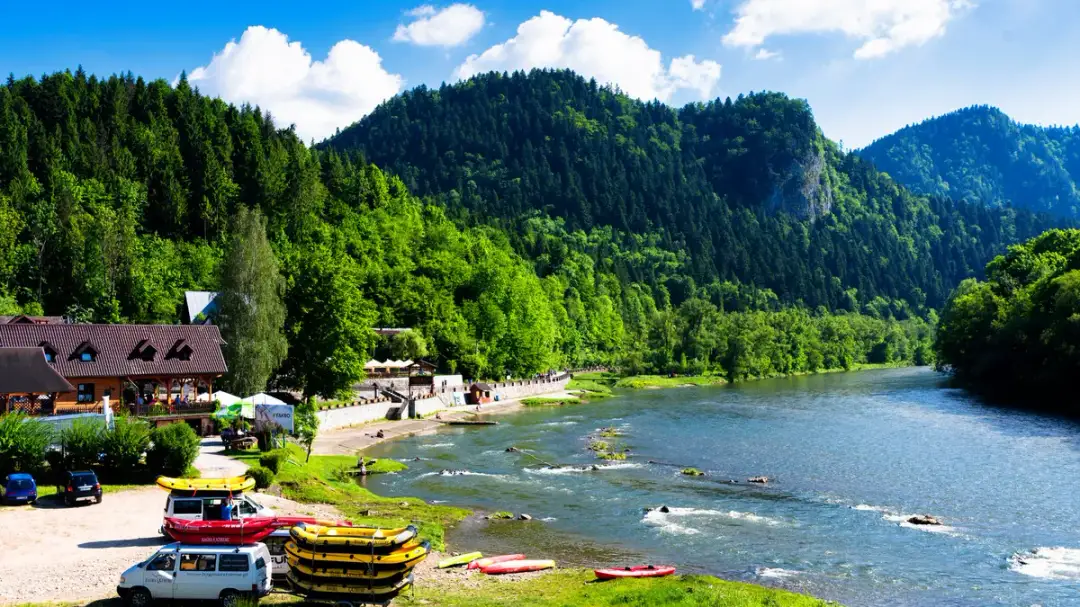 Szczawnica: 5 pomysłów na relaks i aktywny wypoczynek w uzdrowisku