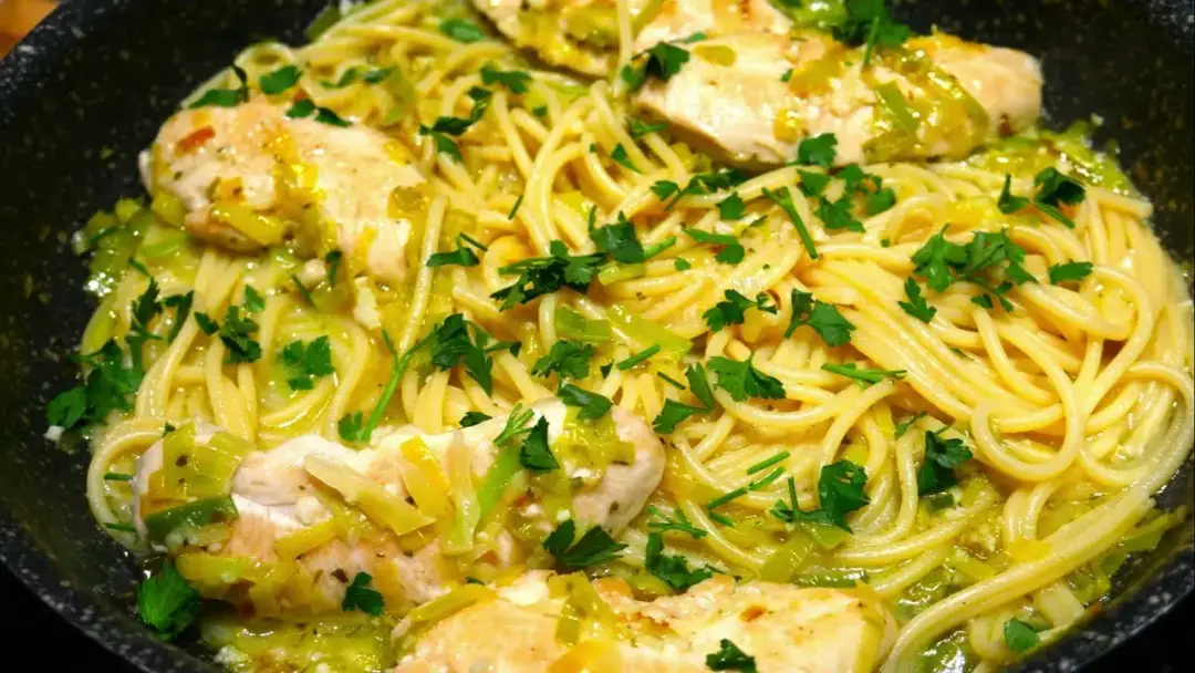 Pomysły na pyszne dania z polędwiczek drobiowych, które zachwycą