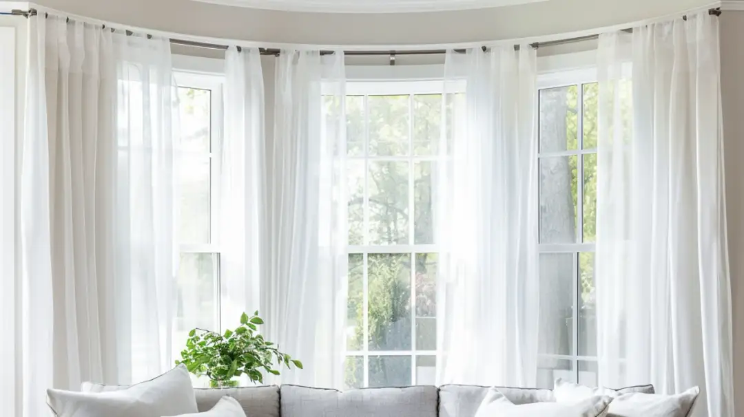 Wyjątkowy punkt widzenia: Karnisz na wykusz - stylowe podejście do aranżacji okien!