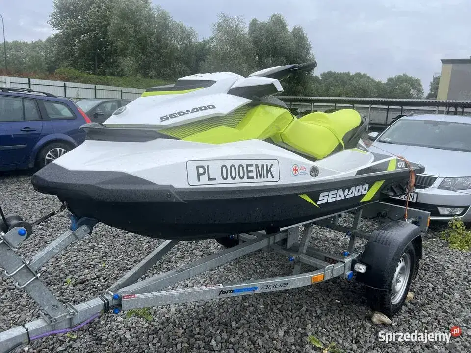 Gdzie można pływać skuterem wodnym na Śląsku - najlepsze miejsca i porady