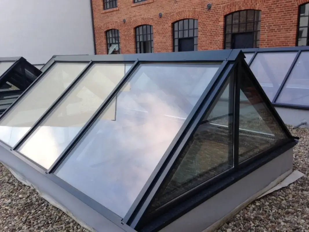 Świetlik na dachu: czym jest i jak go prawidłowo zainstalować