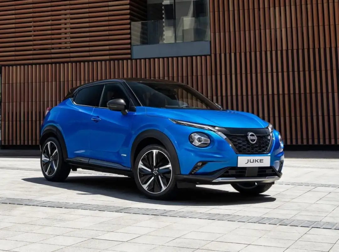 Jaki samochód dla kobiety wybrać, by cieszyć się komfortem i stylem?