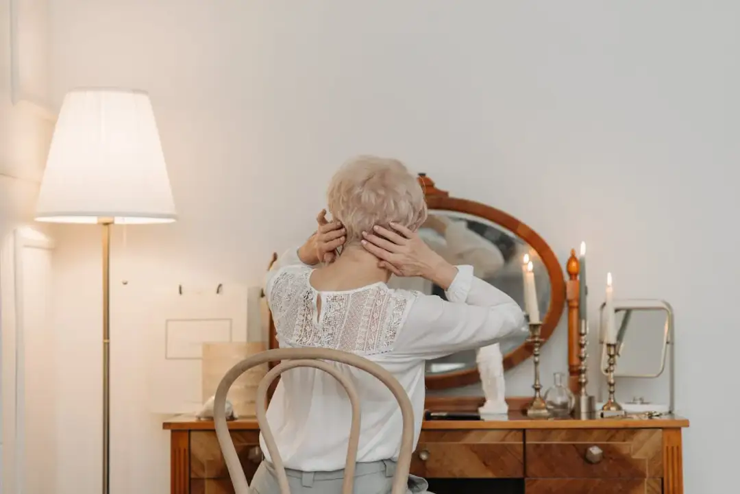 Toaletka – skąd się wzięła i jaka jest jej historia