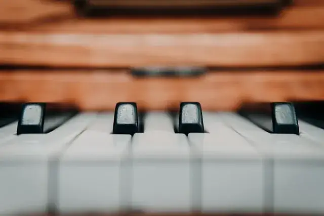 Jak nakleić nuty na keyboard - proste sposoby na idealne umiejscowienie