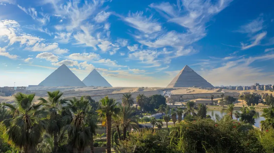 Co możesz oczekiwać podczas podróży w październiku do Egiptu?