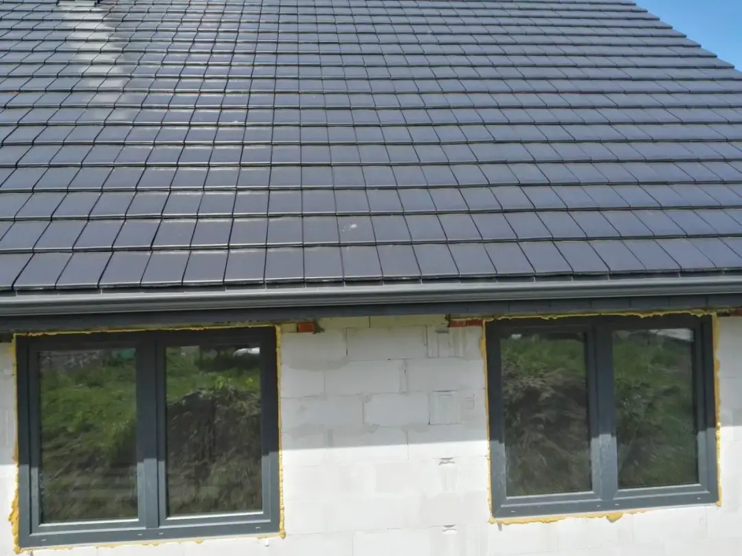 Bogen Plano 11: Nowoczesna dachówka ceramiczna dla Twojego domu