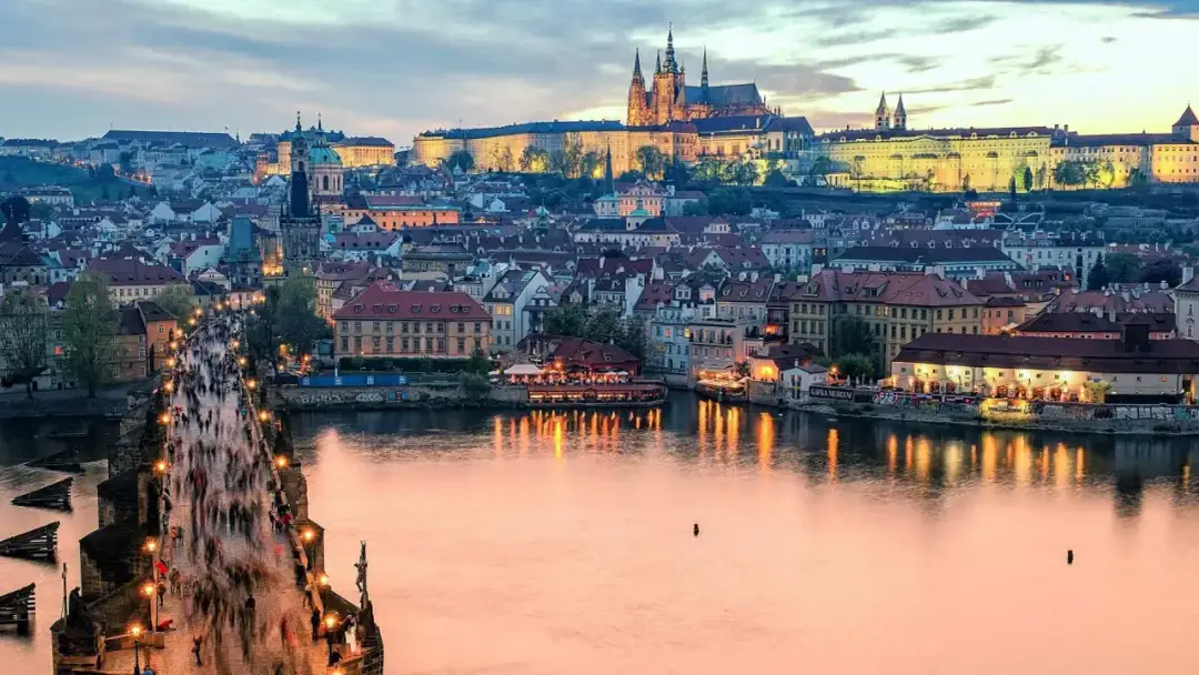 Ile kosztują pamiątki w Czechach? Sprawdź ceny i najlepsze zakupy