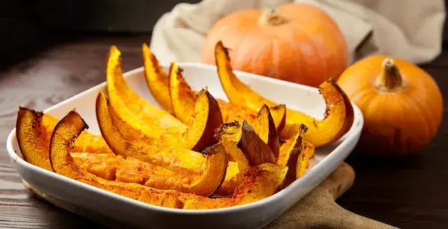 Die besten Gewürze für Kürbis: So schmeckt dein Gericht perfekt