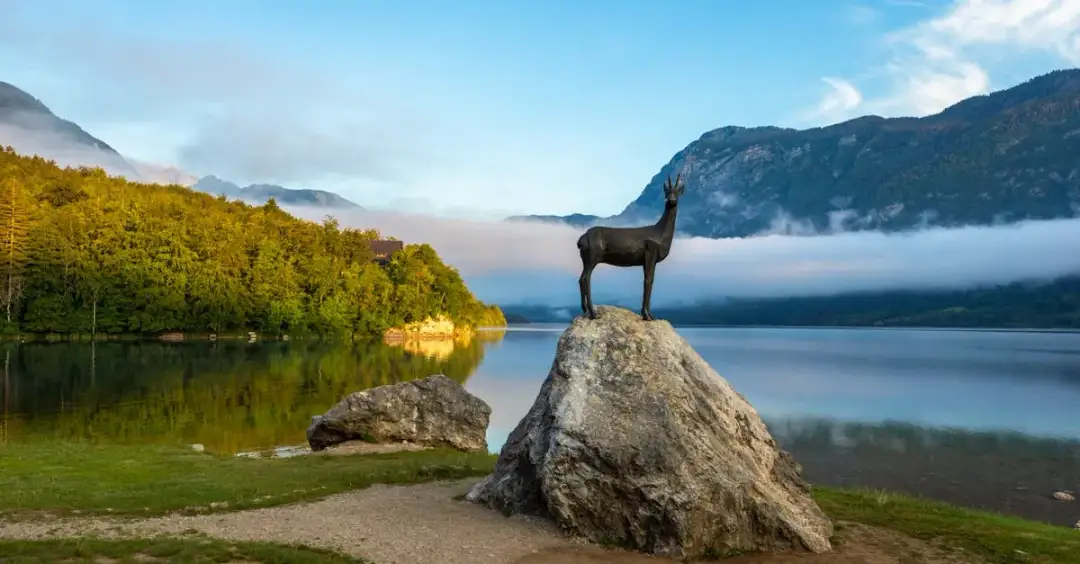 Najciekawsze miejsca i atrakcje turystyczne w Słowenii według mapy
