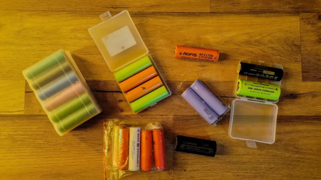 Symbole baterii: znaczenie i jak je prawidłowo odczytać