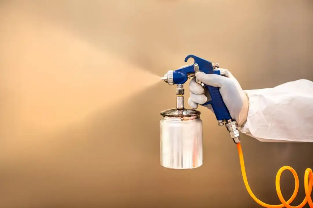 Ile kosztuje malowanie natryskowe? Odkryj ukryte koszty i porady