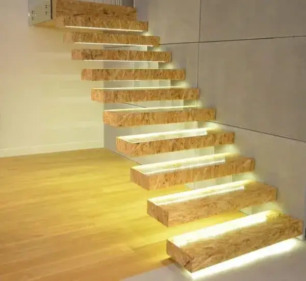 Jak zrobić schody z płyty OSB w 6 prostych krokach - poradnik domowy