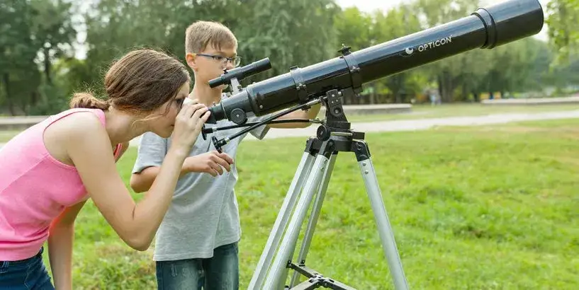 Jaki teleskop dla dziecka? Poznaj najlepsze modele dla małych astronomów