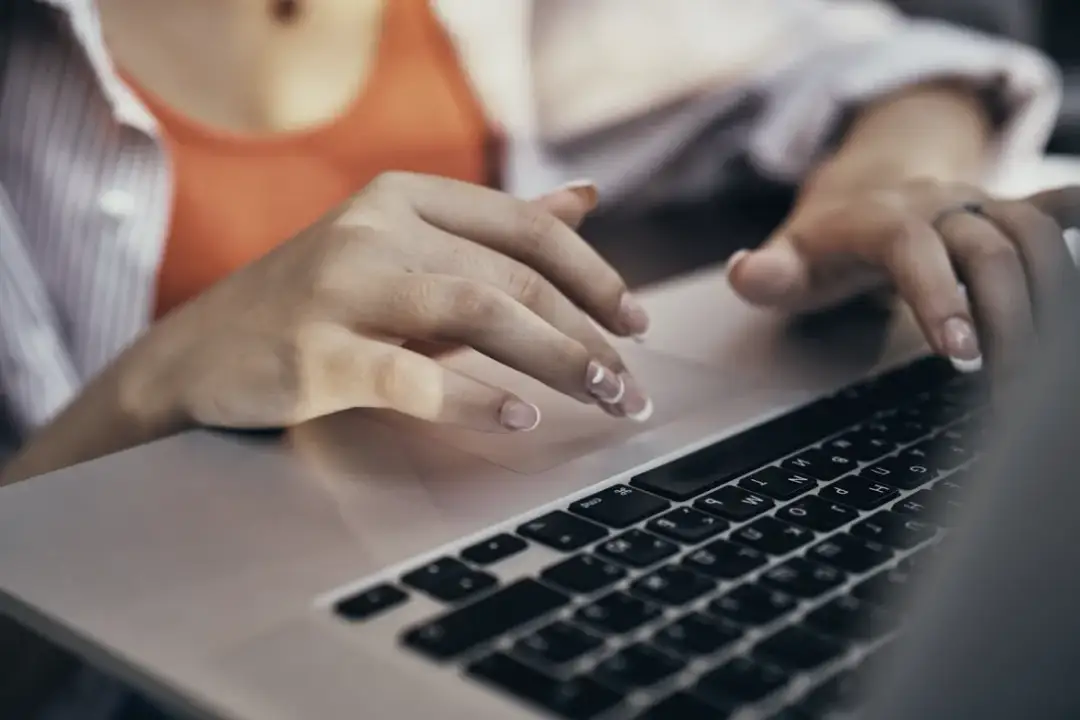 Ryzyko, adrenalina, szczęście: zasady świata gier rozrywkowych online