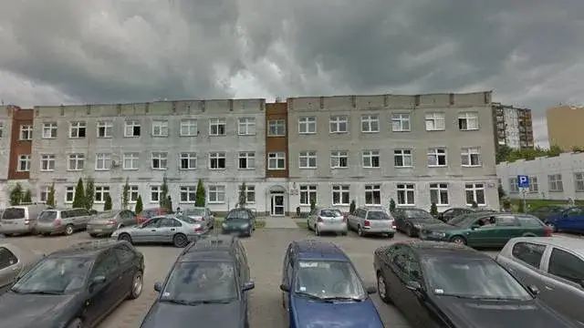 Jak znaleźć pierwszy urząd skarbowy w Radomiu? Kontakt, godziny i oceny obsługi.