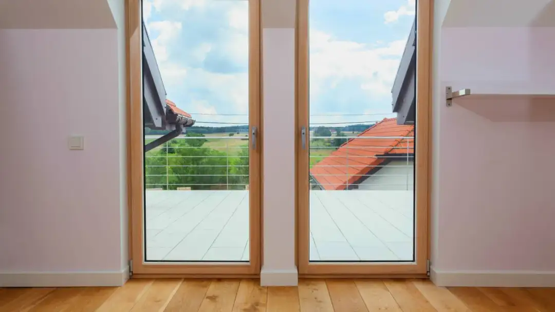 Ile kosztuje okno do pokoju? Zaskakujące ceny i ważne czynniki wpływające na koszt