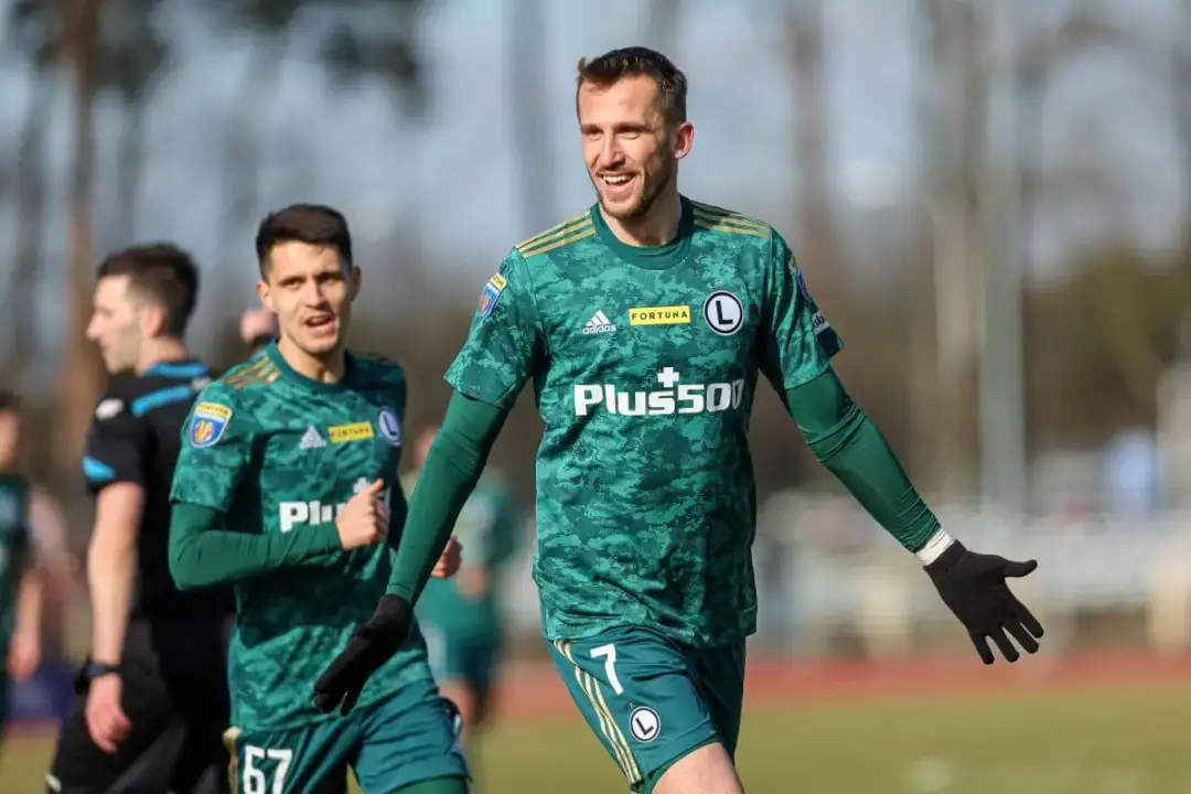 Kiedy półfinały Pucharu Polski? Nie przegap emocjonujących meczów!