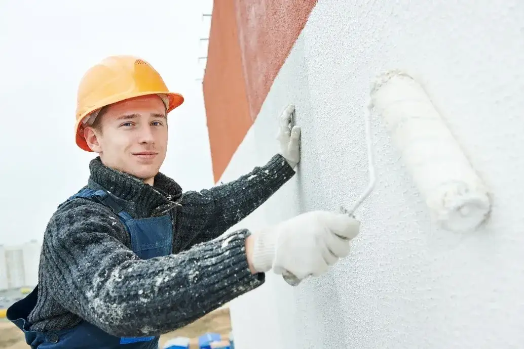 Dobierz odpowiednią farbę do malowania tynku żywicznego: sprawdzone sposoby