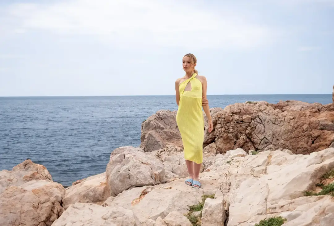 Jakie buty do długiej sukni – idealne obuwie na każdą okazję