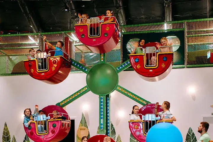 Warszawa z dzieckiem? 9 fascynujących miejsc, które Was zachwycą