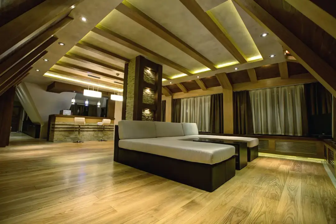 Jakie oświetlenie na poddasze wybrać, by uniknąć ciemności?