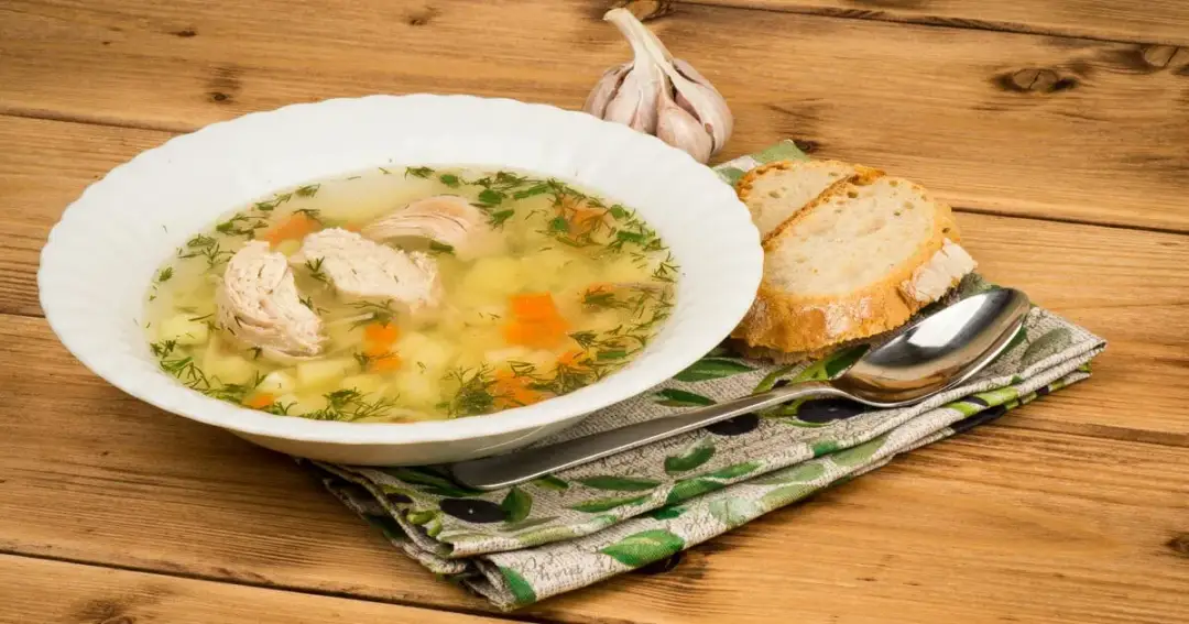 Die besten Gewürze in Hühnersuppe für einen unvergleichlichen Geschmack