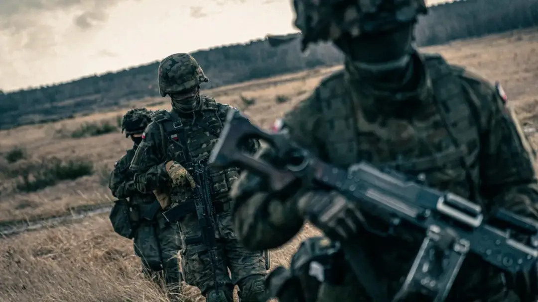 Ile zarabia podporucznik? Zaskakujące zmiany w wynagrodzeniu!