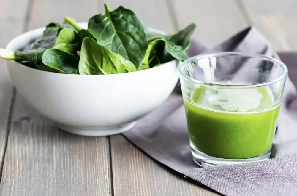 Sok ze szpinaku: z czym łączyć, by poprawić smak i korzyści zdrowotne?