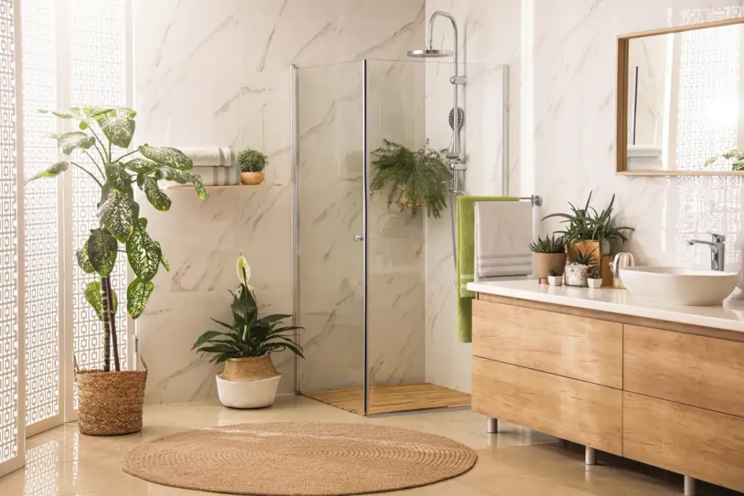 Gdzie powiesić ręczniki w małej łazience? Praktyczne rozwiązania i inspiracje