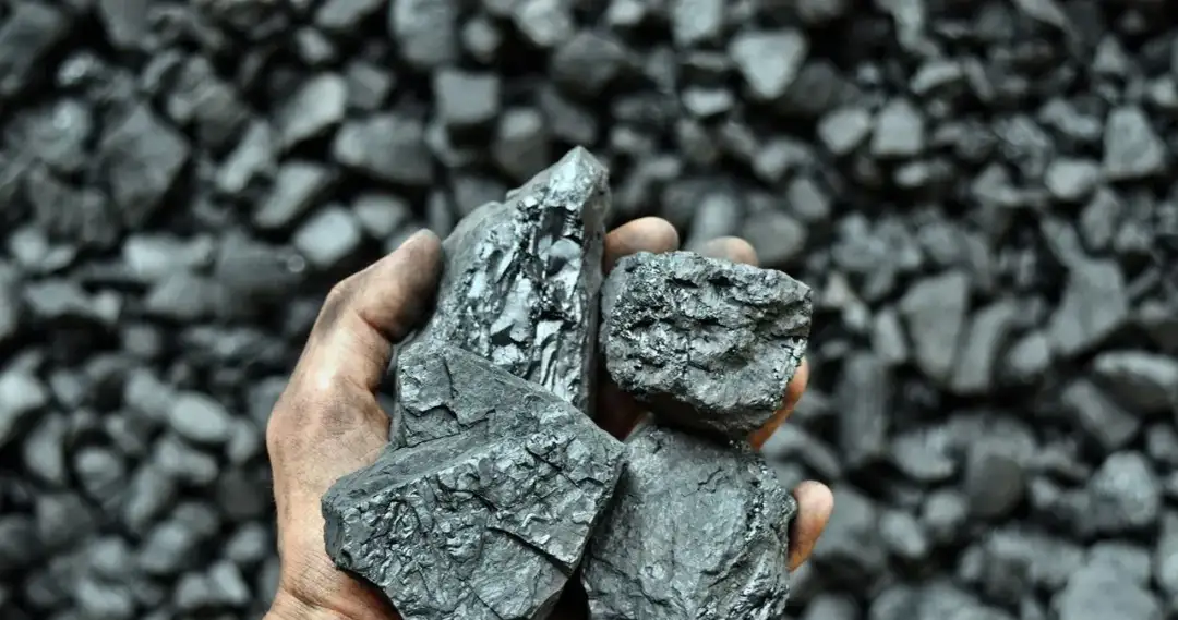 Cena tony węgla 2025 - Jaka jest aktualna?