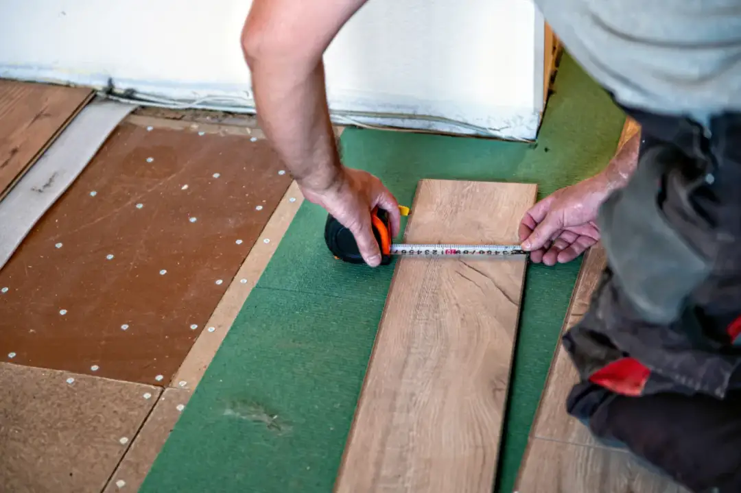 Czym ciąć panele winylowe? Porady