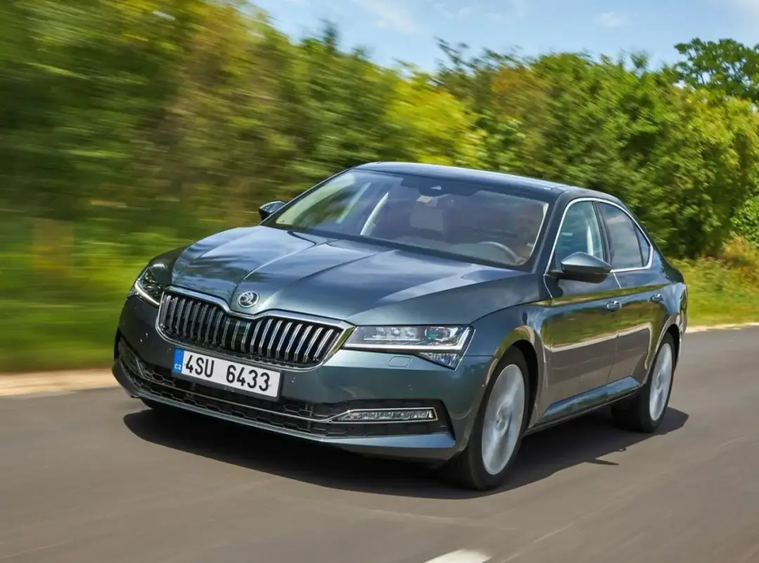 Skoda Superb 3 jaki silnik wybrać - porównanie i opinie użytkowników