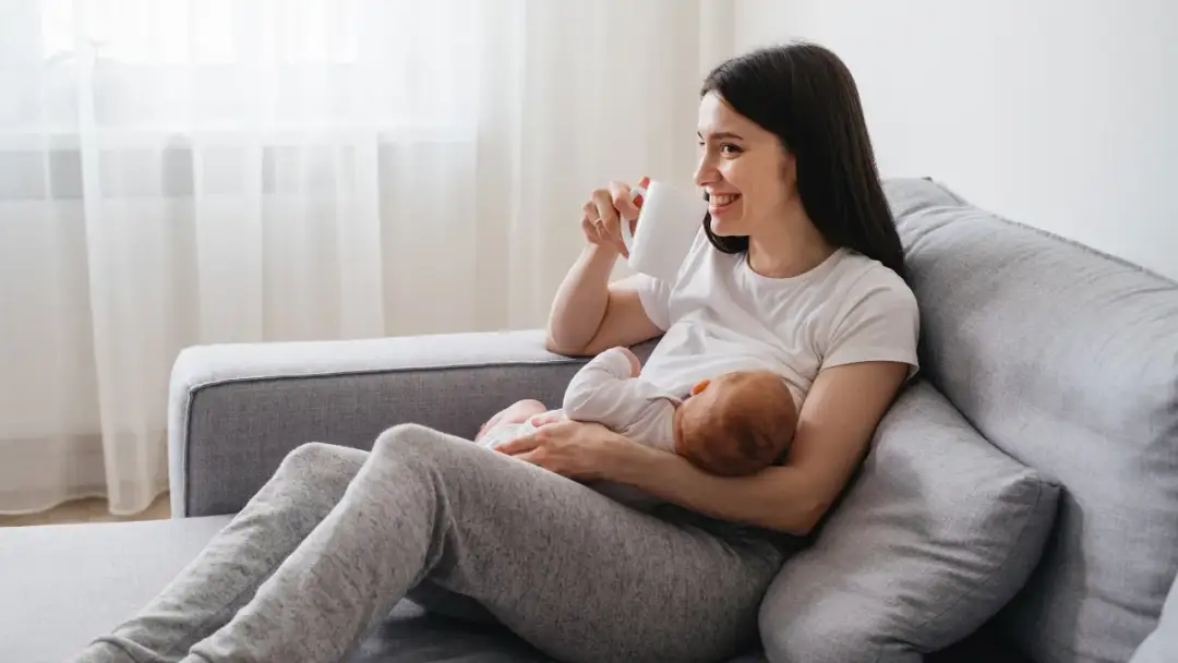 Kiedy pierwszy okres przy karmieniu piersią? Oto wszystko, co musisz wiedzieć