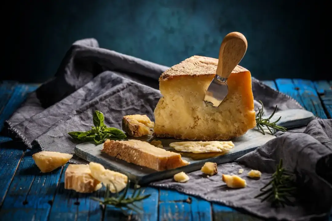 Grana Padano w Lidlu - czy to naprawdę parmezan? Poznaj różnice