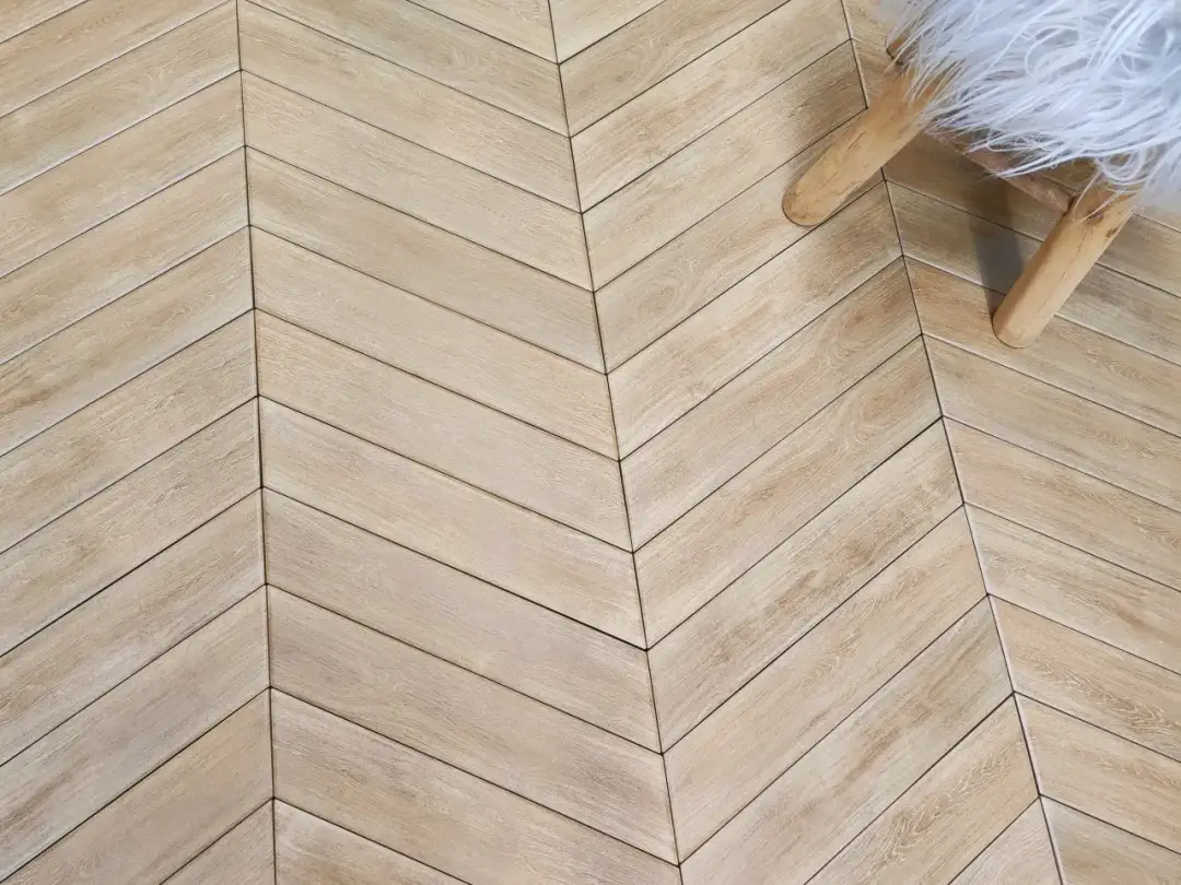 Gres jak parkiet – nowoczesna alternatywa z trwałością i stylem