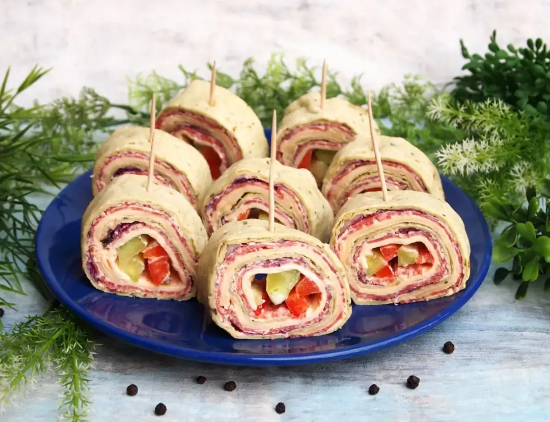 Przekąski na grilla na zimno, które zachwycą Twoich gości